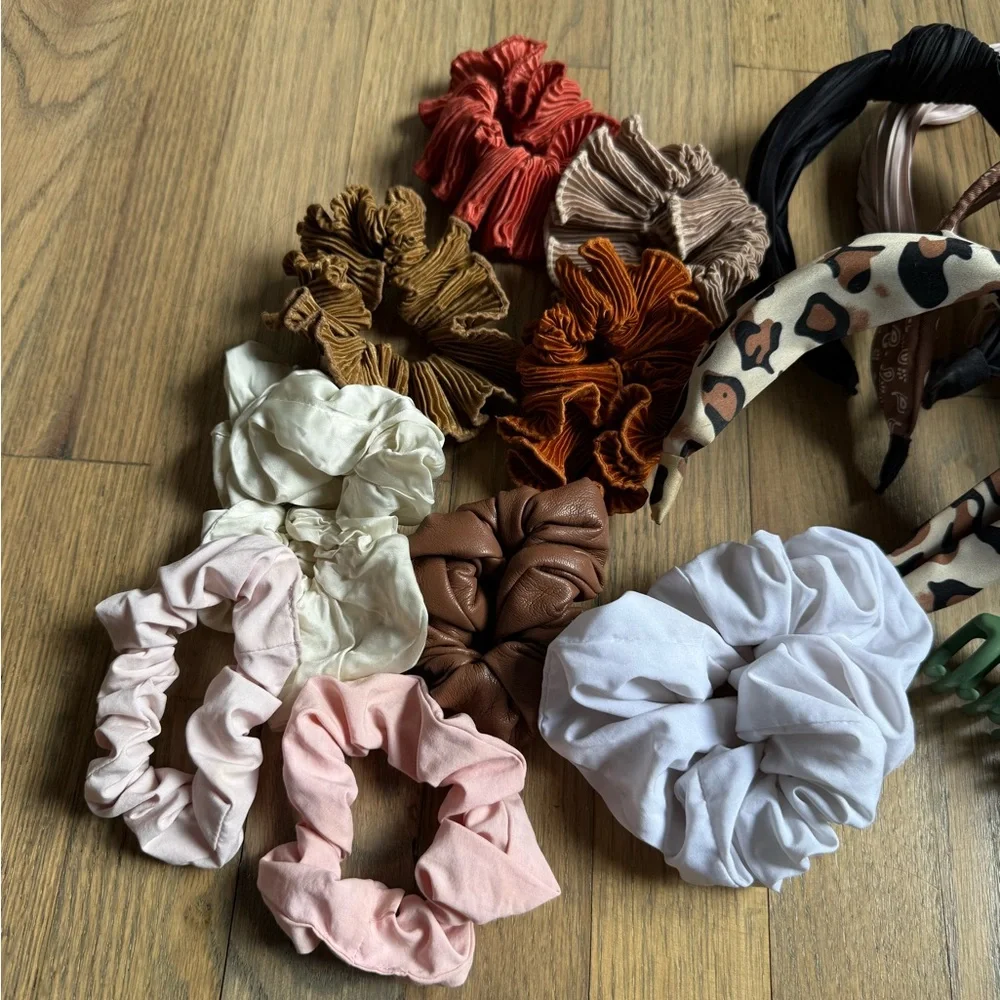Hair Accessories Bundle - Picture 4 of 4